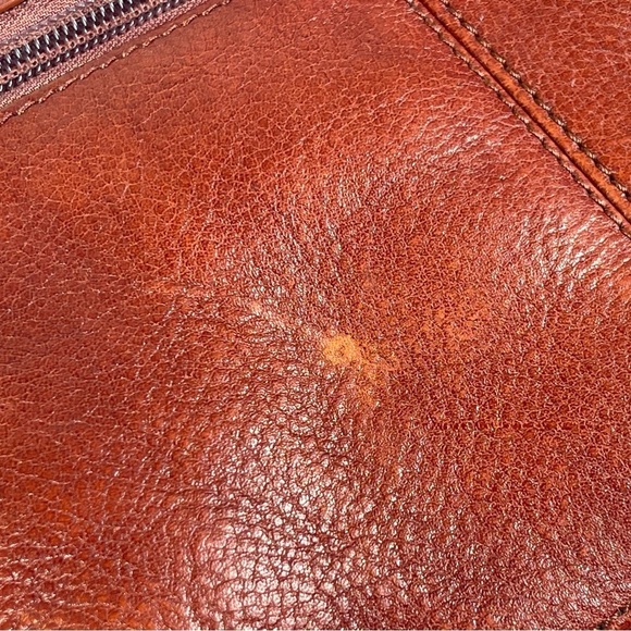 HOBO International Crossbody leather bag/orginizer - Picture 13 of 15